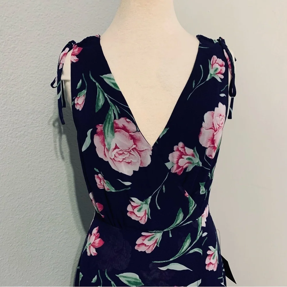 Lulu’s New V-Neck Sleeveless Navy Floral Print Maxi Prom Bridesmaid Dress Size M - Picture 14 of 16